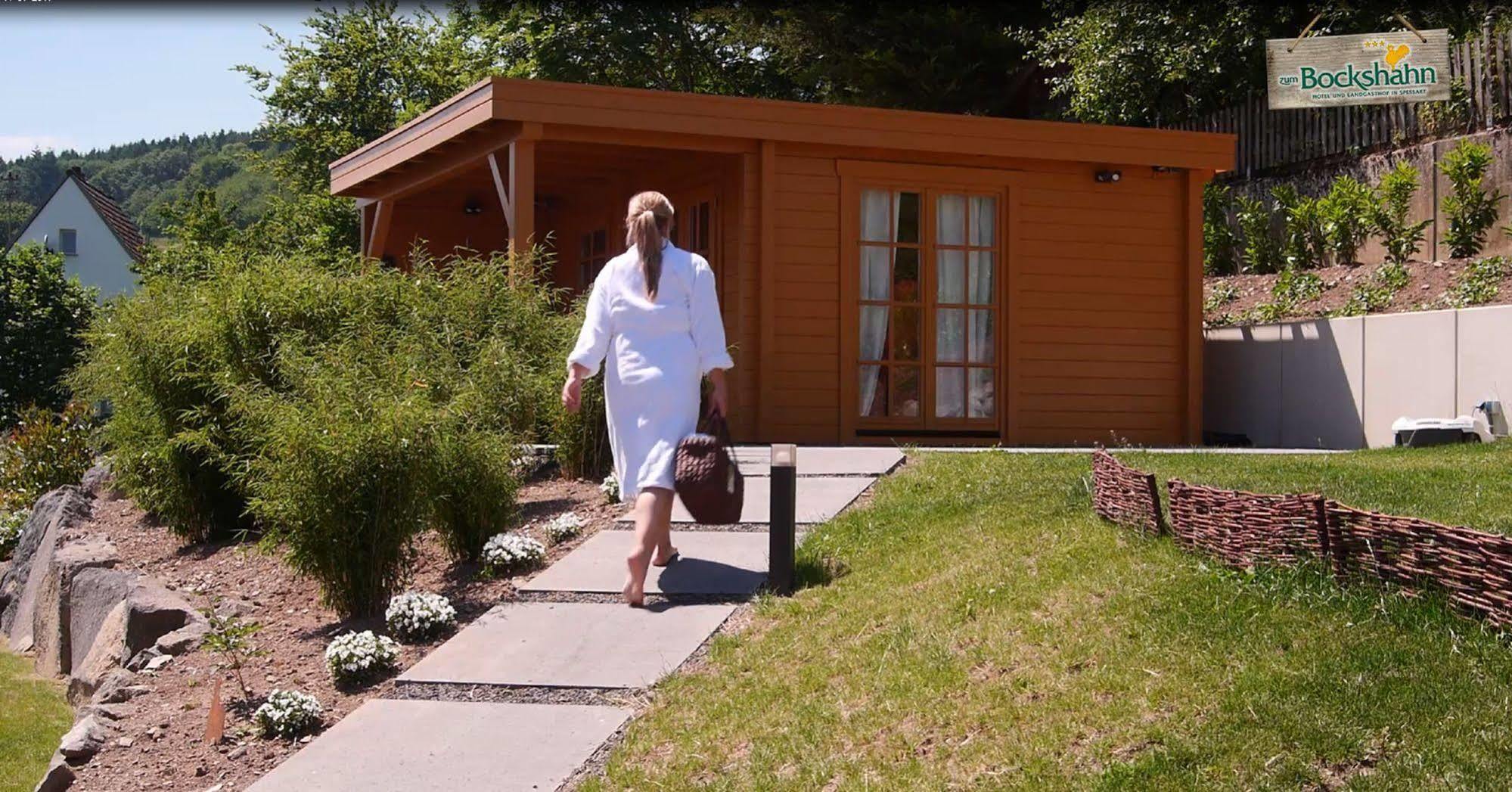 Hotel Und Landgasthof Zum Bockshahn Spessart  Экстерьер фото